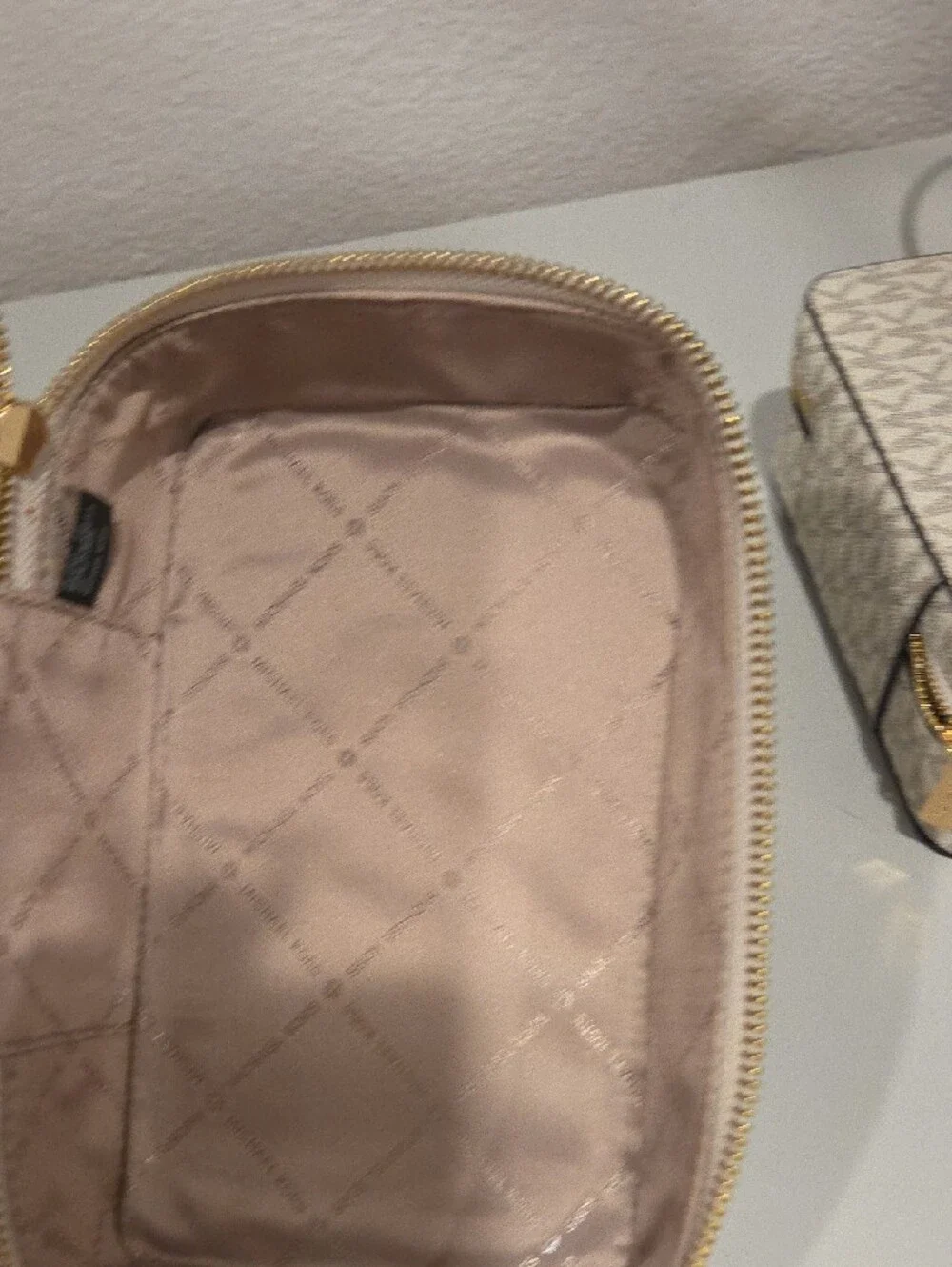 Michael Kors Signature Logo Travel Jewelry Case Set in Vanilla